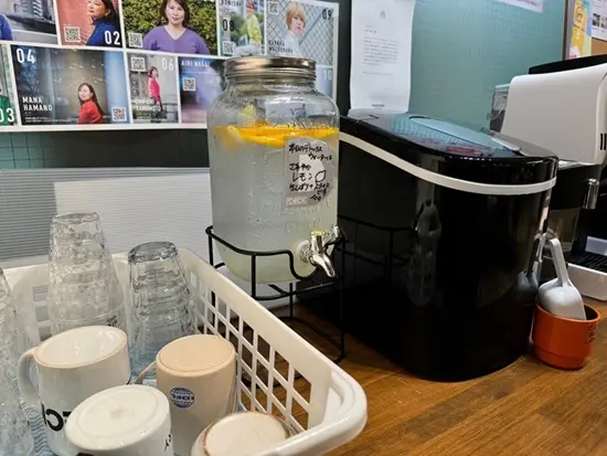 嬉しいフリードリンク！ぜひ飲んでください！