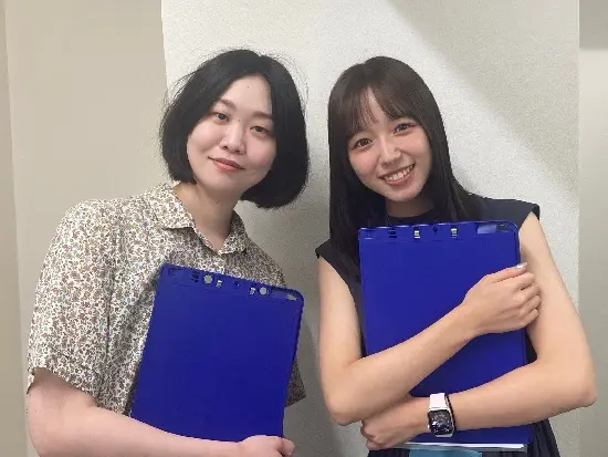 チームワークを大切にしています！業務内容が多岐に渡るため、時に声を掛け合い仕事を進めていきます。
