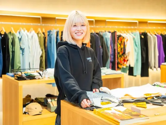1店舗でのシフト制なので、希望休を伺いながら1ヶ月毎にシフト作成◎