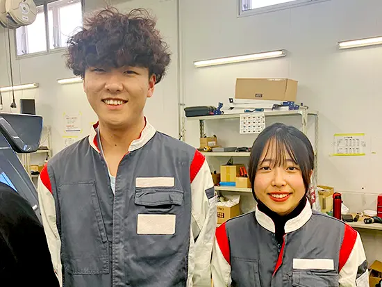 車が段々できあがったり、キレイになっていく姿を見るのは楽しいですよ♪