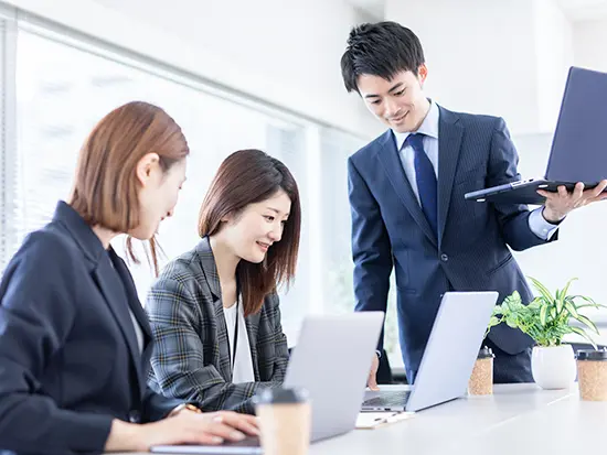 あなたの成長を徹底サポート！分からないことは先輩が丁寧に教えます。