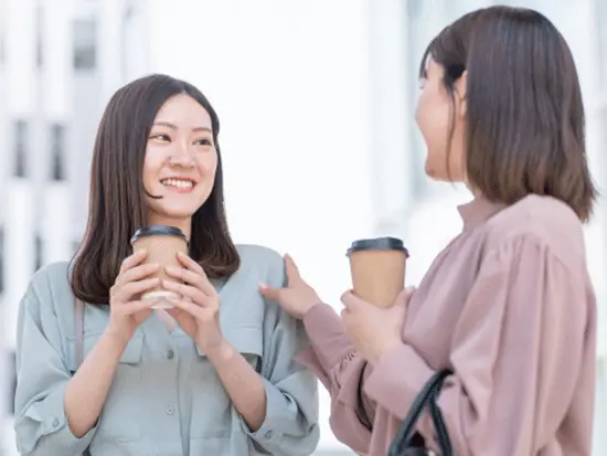 会社の近くにはお店が多くあるため、休憩時間も満喫できます♪