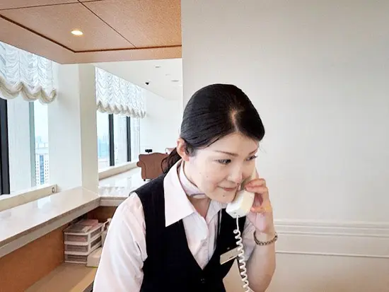 入居者様が外出されるタイミングで自家用車を出庫しておくなど、フロントとパーキングで密に連携します。