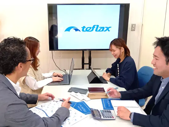 【テフラックス】営業部では4名の社員が在籍。女性社員も活躍中です！