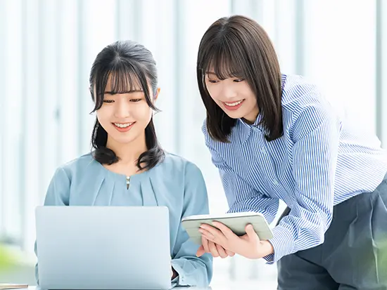 【創業70年近くの老舗企業】フィルム技術の先駆者として全国に事業所・工場を展開