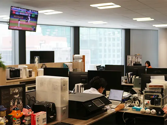 プロ野球全球団と取引あるニッチトップ企業で安定感抜群のキャリアを手に入れられます♪