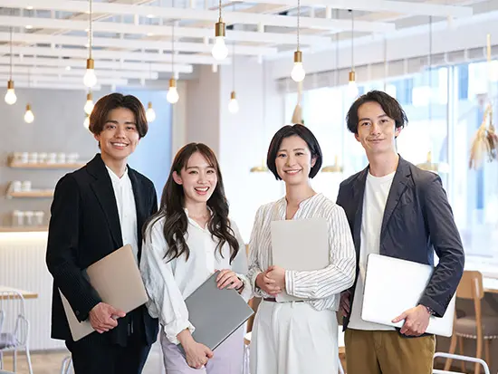 “人”と“企業”の未来をつなぐ、採用支援のプロ集団