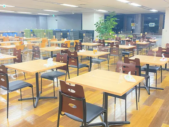 コールセンターの休憩室はキレイで快適！リラックスして過ごせます。