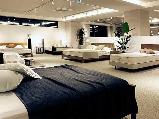 暮らしに寄り添い、 よい眠りのためにできるすべてを追求しています。