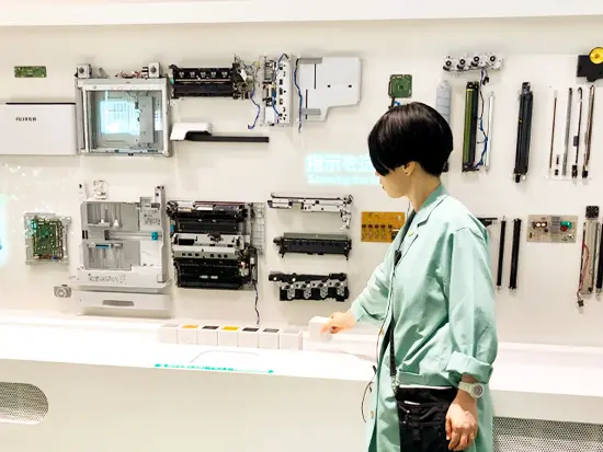 複合機の技術に関する展示もあるので、機械やプログラム・技術に興味がある方も歓迎します。