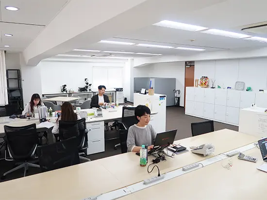 ライフサイエンスの進歩を支える、最先端機器の導入をサポートしています。