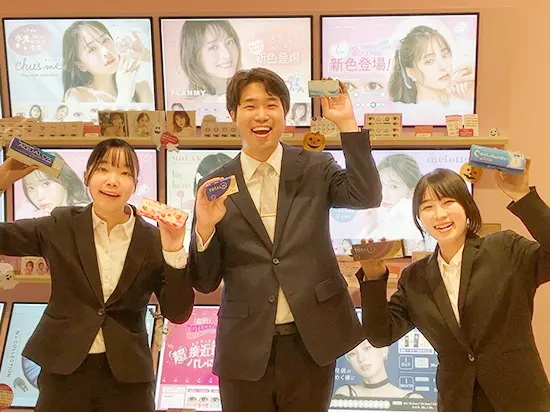 20代～30代中心の職場です♪年功序列などはなく、20代で店長として活躍する社員も◎