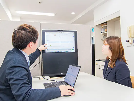 【平均年齢は20代】スタッフ同士の年齢も比較的近いので、コミュニケーションも活発です◎