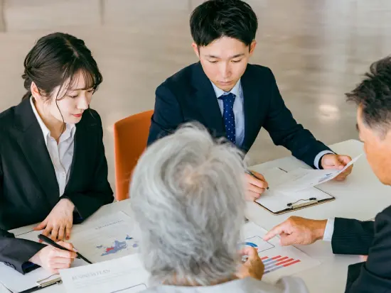 年間休日127日、残業10時間以内など、働きやすい環境が整っています。