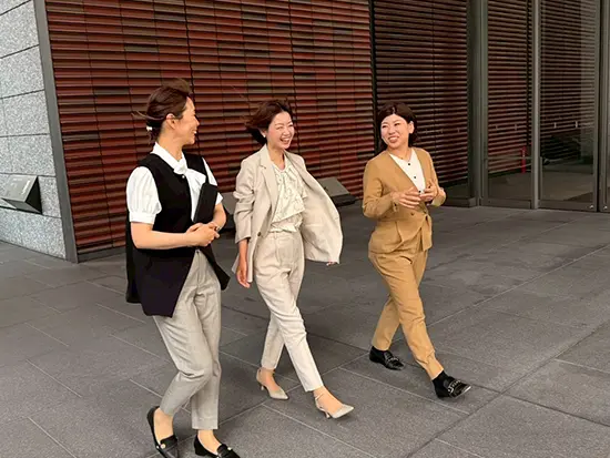 先輩たちがついているので、分からないことは何でも気軽に相談できる環境です。