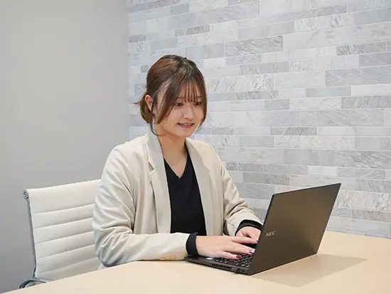 事務経験や業界経験は問いません！挑戦した気持ちだけでOK◎