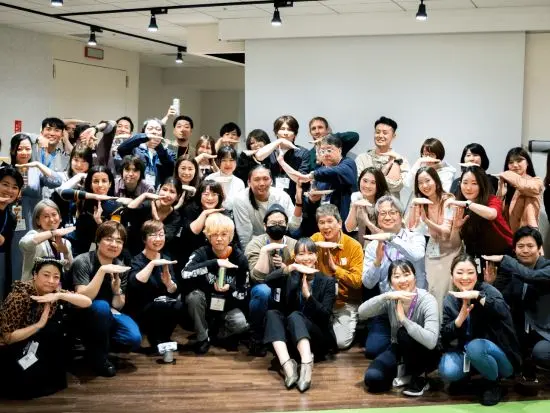 定期的にオフラインのイベントも開催！部署の垣根を超えて、社員同士が交流できる機会があります。