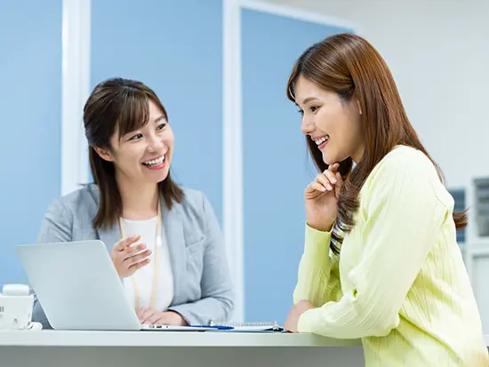 未経験スタートも大歓迎！ 和気あいあいとした環境のもと、先輩がしっかりサポートします◎