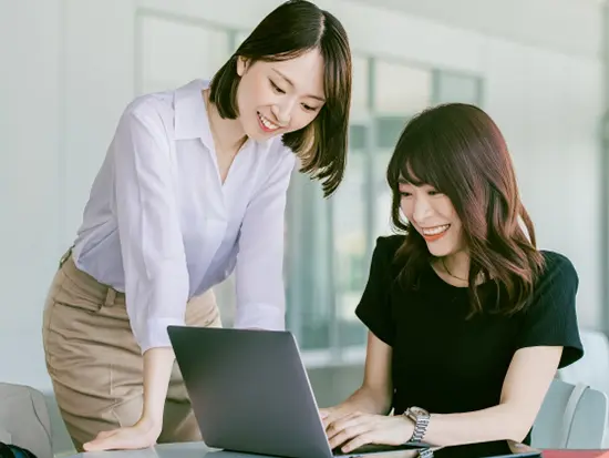 入社後は先輩社員がOJTにて丁寧にレクチャーしますので、未経験の方もご安心ください。