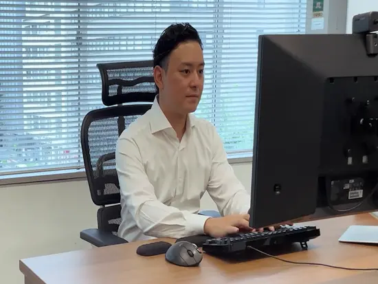 弊社代表です。優しくダンディーな方です（笑）