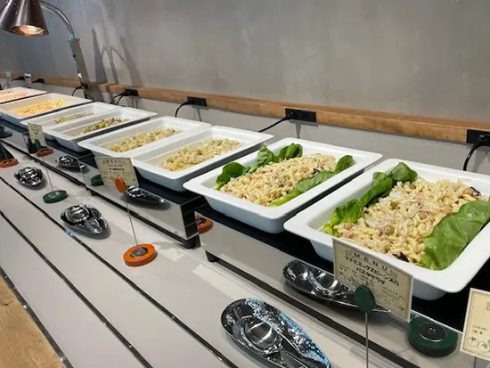 うれしい安価な社食も提供。福利厚生も充実しており定着率◎