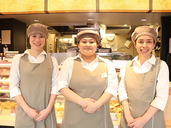 店長の約9割が女性です！育休・産休の取得実績も多数で、ライフステージが変わっても働き続けられます。