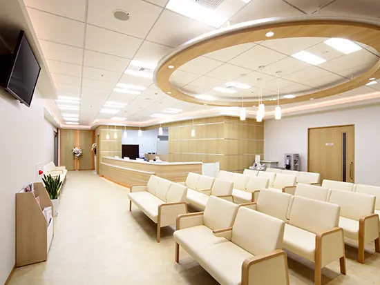 銀座の落ち着いた雰囲気のもと、安定して腰を据えていただけます。