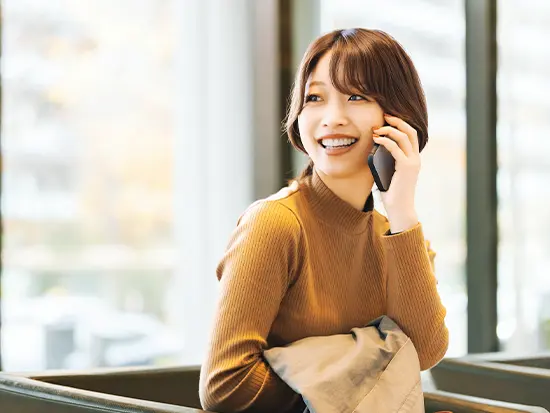 服装や髪色は自由！自分らしいスタイルで働ける環境です♪