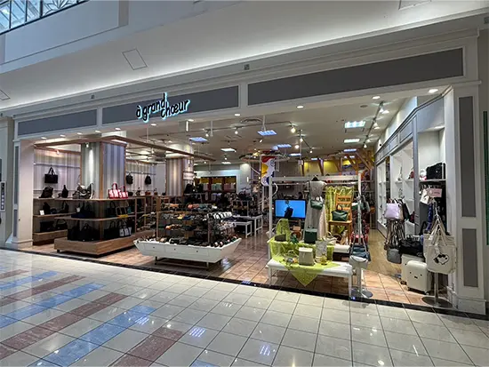 「商品の提案だけでなく、お客様との信頼関係を築く。」それが私たちの夢であり目標です。