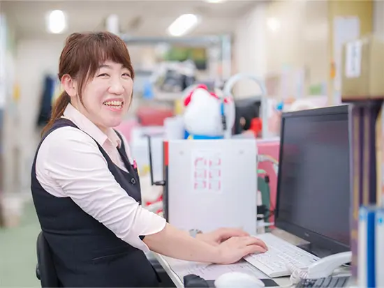 未経験でも安心！マンツーマン研修でしっかり活躍できる人材へ