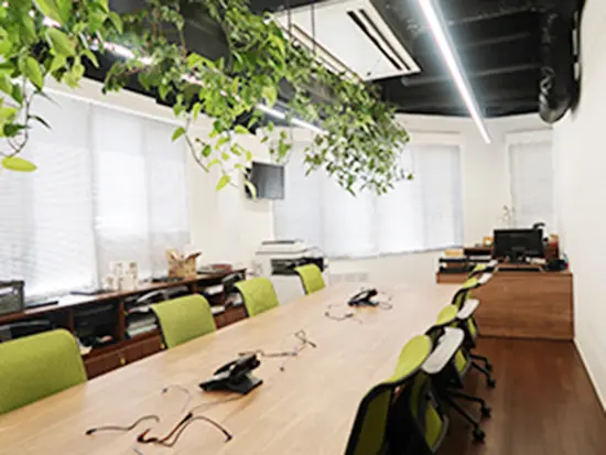 分業体制でムリなく働ける環境。のびのびと自分らしく活躍できる職場です！