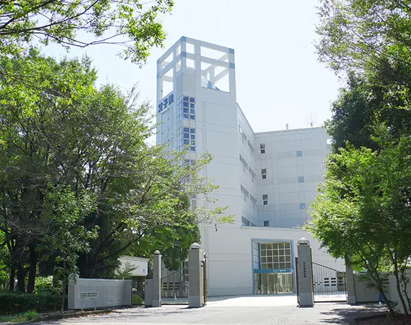 学校事務＊美術大の学生を支えるお仕事＊女性の多い落ち着いた雰囲気の職場