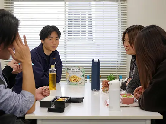 私たちの使命は、“伝える”を超えて、人の心を動かすこと。