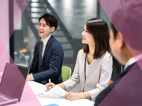 未経験の方であってもIT業界で活躍できるサポート体制がしっかり整っています。