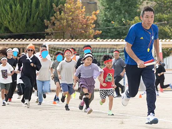 少人数保育で、園児一人ひとりに寄り添った保育を提供。