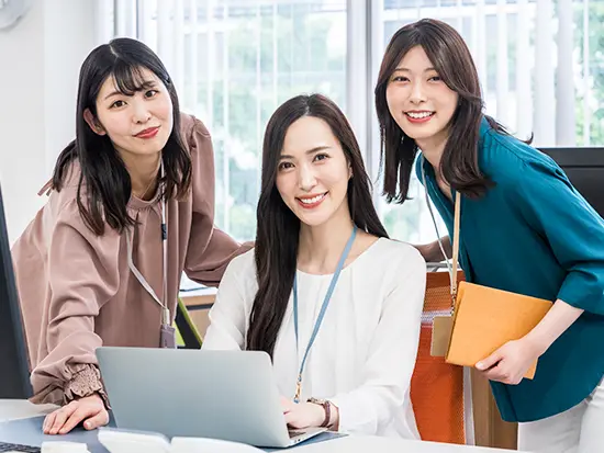 まずはOJTからスタート。自立相談支援が初めての方も着実に成長していくことができます。