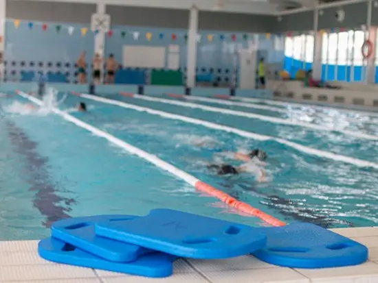 各地で愛されるスイミングスクール★指導を通して、インストラクターも成長できます