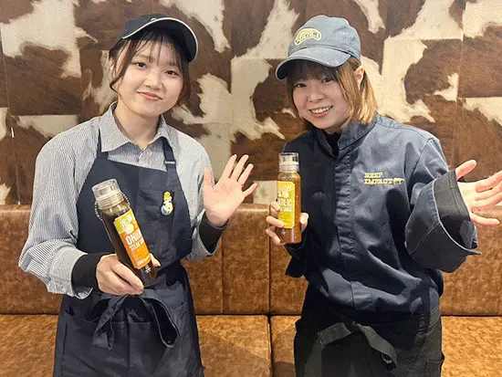 頼れる先輩スタッフが業務をレクチャーするので、困ったことがあれば何でも聞いてくださいね。