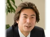 代表の上野。日本で一番働きたい会社NO.1を目指している。
