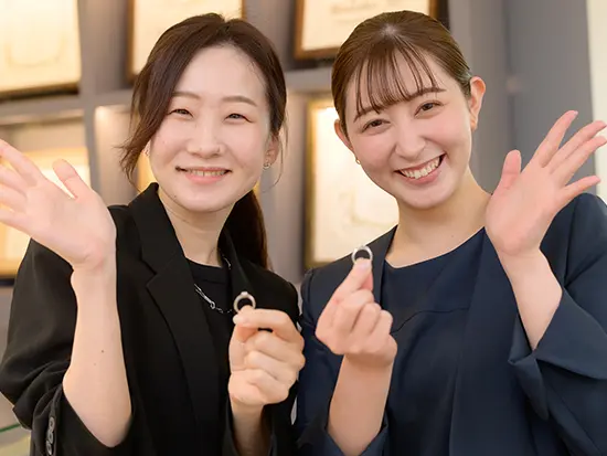 若手社員が中心となり活躍中。なんでも言い合えるフラットな社風です。