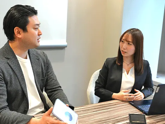 OJT研修では先輩社員が1対1でしっかりレクチャーします！