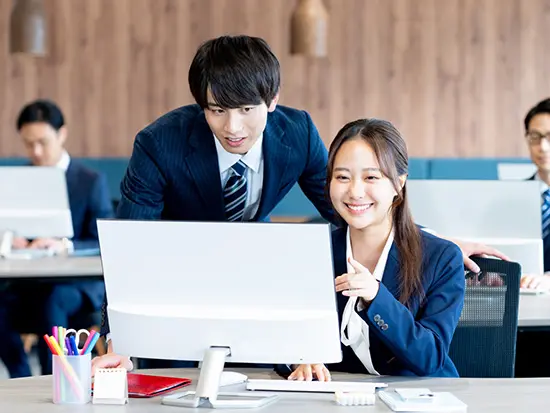 世界最大級の保険・資産運用グループ「AXA」の日本法人です。