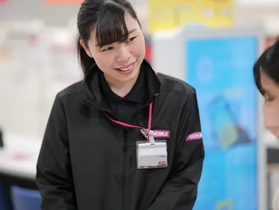 残業月平均7.2時間と少なめで、定時退社が当たり前の文化です！