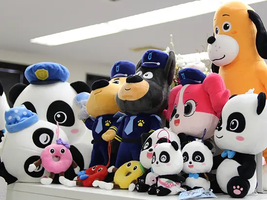 「世界中の子どもたちに学びを届ける」をモットーに様々なコンテンツを手掛けています。