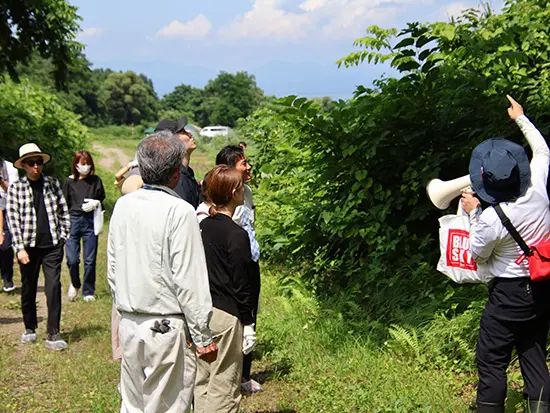 商品理解を深めるため、原材料ができるところからツアーでレクチャーしました！