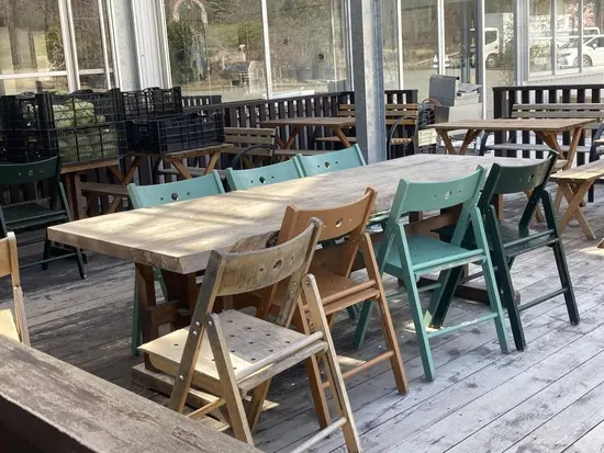 これからの季節に嬉しい解放感のあるスペースが多いです♪