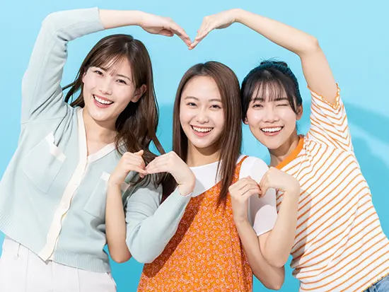 20･30代前半のメンバーが活躍中◎年齢が近い分相談や会話も活発に行われています！