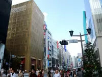 銀座にオフィスを構える当社。オンタイムはもちろん、仕事帰りの気分転換にも絶好の場所です！