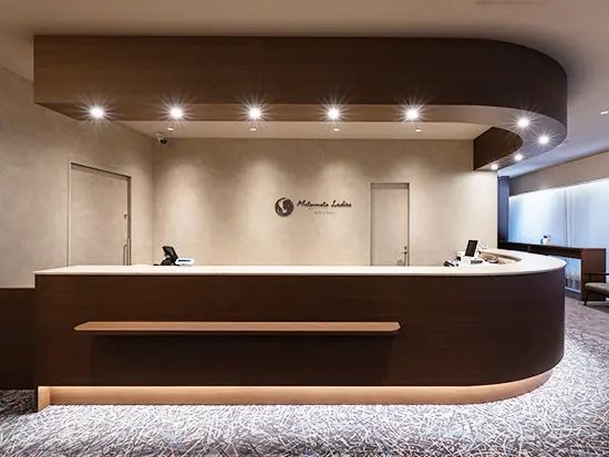 清潔感あふれるクリニックで、患者様に寄り添った対応を行います。