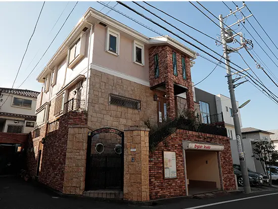 九品仏駅から徒歩5分以内の、アクセスの良い教室です◎